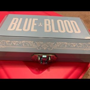 Jeffree Star Blue Blood Palette